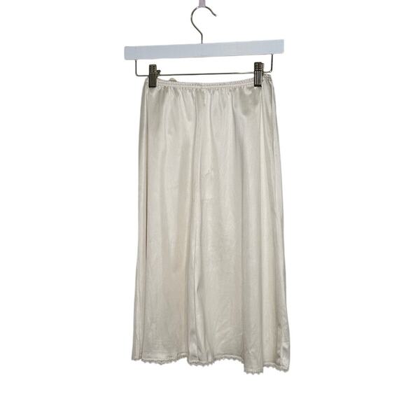 NEW old Stock VINTAGE Vanity Fair cream fashion slip Jordan Marsh SMALL - Picture 6 of 6